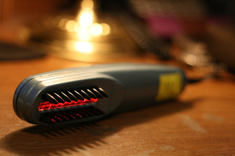 Illustration for article titled Hands On with the HairMax Laser Comb